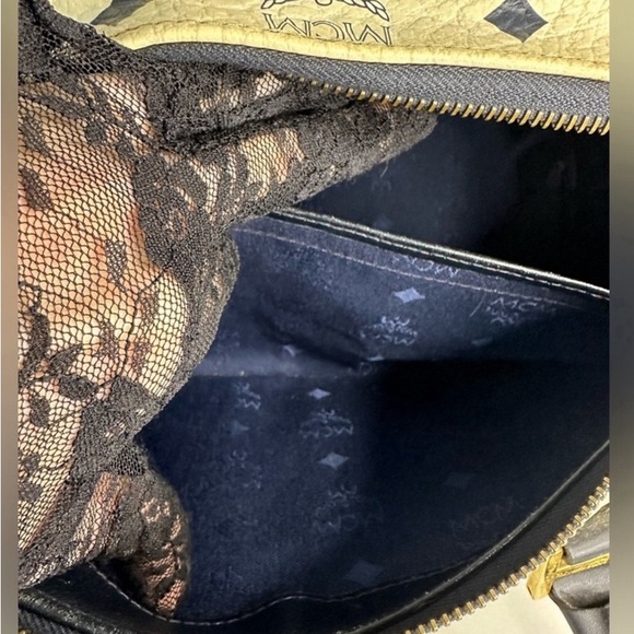 MCM White and Black Shoulder Bag - Picture 12 of 13